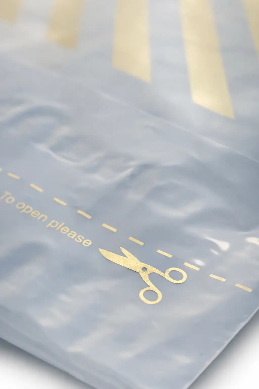 Stripe Mailing Bags | Medium | 39x54cm | Pack of 20 | Recycled Plastic BSP Retail