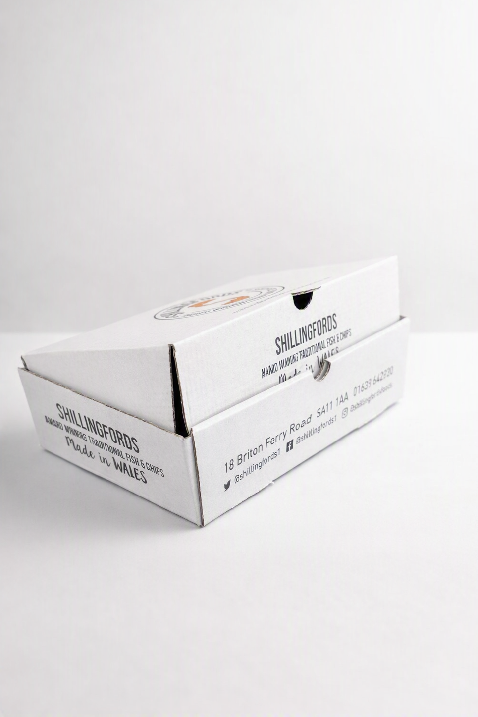Small Fish & Chip Box - 220 x 130 x 55mm - 8p Each.